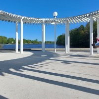 Качели у озера :: ИРЭН@ .