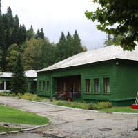 Дача Сталина на озере Рица :: Ольга Дача Сталина на озере Рица :: Ольга