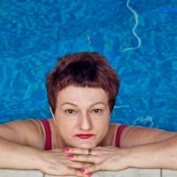 В бассейне :: Лана 