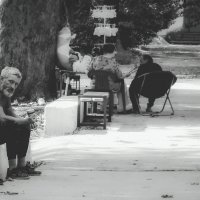 Грустные глаза (чб) :: Сергей Царёв Грустные глаза (чб) :: Сергей Царёв