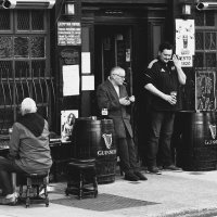 У паба... :: Elena Ророva У паба... :: Elena Ророva