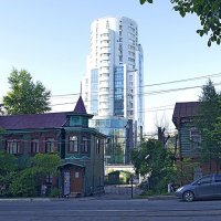 Контрасты Хабаровска :: Сергей Швечков