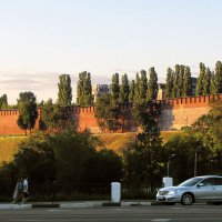 Стена между Тайницкой и Коромысловой башнями :: Александр Ильчевский Стена между Тайницкой и Коромысловой башнями :: Александр Ильчевский