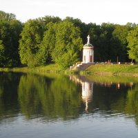 Старинная беседка :: Дмитрий Никитин