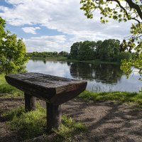 На берегу реки :: Roman Ilnytskyi