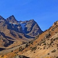 ПО ГОРАМ, осень. :: Виктор Осипчук