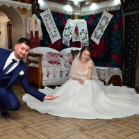 Из Классики... Невеста на Ладошке ... :: александр донченко