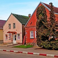 Цветные домики. :: Vladimir Semenchukov