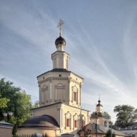 Храм Троицы Живоначальной в Хохлах :: Andrey Lomakin