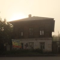 старый дом в тумане 2 :: Андрей Петренко