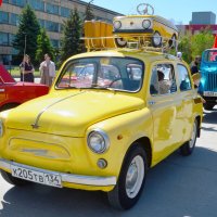 Жёлтый. Горбатый. Запорожец :: Сергей М 