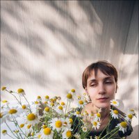 Портрет с ромашками :: Елена Демидова 