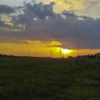 Первый летний закат. :: Александр Николаев