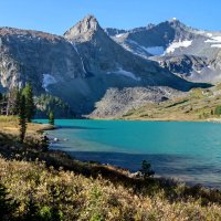 Озеро в горах :: Виктор Фоменко