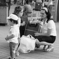 Малыши на перроне :: Наталья Rosenwasser