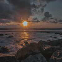 Вечер на море :: Виктор 