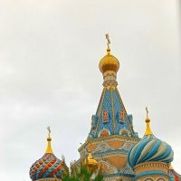 Ижевск в ярком цветении :: Леонид Абросимов