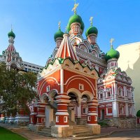 Прогулка по Москве. Церковь Троицы в Никитниках. :: Ольга Довженко