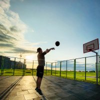 Бросок :: Игорь Чичиль