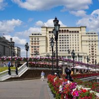 Лето на Манежной :: Ольга 