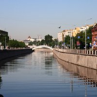 Река Яуза. Вид на Тессинский мост с Берниковской набережной :: Dar(k) Life