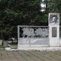 Памятник комбригу Патоличеву :: Александр Ильчевский Памятник комбригу Патоличеву :: Александр Ильчевский