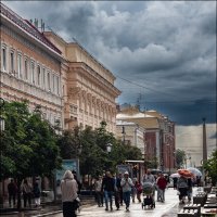 Тучи идут с запада :: Александр Тарноградский