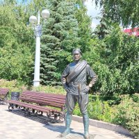 Самарская набережная. Сухов на посту! :: Надежда 