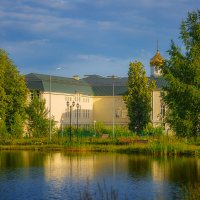 Июньский вечер в городском парке. :: Алексей Трифонов