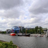 Набережная Петра Великого :: Сергей Карачин