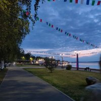 Белые ночи в Петрозаводске. День города :: Ирэн 