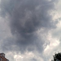 Июнь. Московское небо. :: Владимир Драгунский Июнь. Московское небо. :: Владимир Драгунский