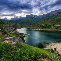 Вечер на озере Гижгит :: Сергей 