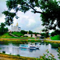 "На теплоходе музыка играла..." :: Галина Бобкина