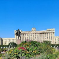 Цветущий сад на Московской площади. :: Ольга 