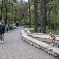 В курортном парке. :: Gen 