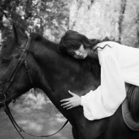 Конная прогулка :: Максим 