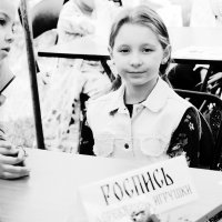 *** :: Виктор Никитенко