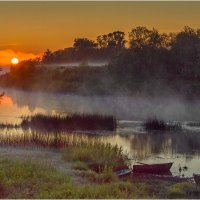 Летний рассвет на Чепце :: Валентин Котляров