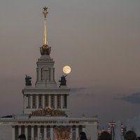 Павильон № 1 :: Олег Иванов