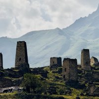 Каменные сны Осетии. :: Сергей Адигамов Каменные сны Осетии. :: Сергей Адигамов