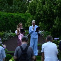 Ведущие модного показа. :: Наталья Вязигина