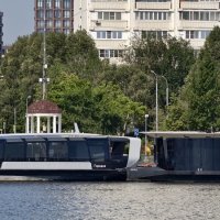 Трамвайчик и причал :: <<< Наташа >>> Трамвайчик и причал :: <<< Наташа >>>