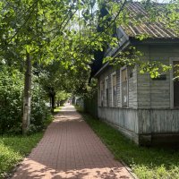 Тихая улочка...Старая Русса :: Наталия Павлова