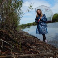 У реки :: Екатерина Панова