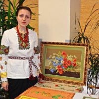 Ольга вишивальниця :: Степан Карачко