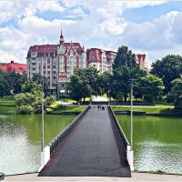 Калининград. У Нижнего озера. :: Валерия Комова