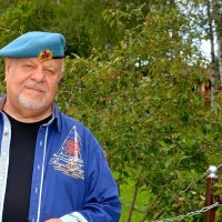 За ВДВ :: Михаил Столяров