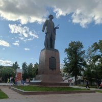 памятник Репину :: Галина R... памятник Репину :: Галина R...