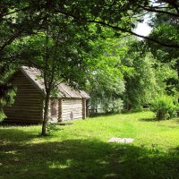 Банька в саду :: Александр Ильчевский Банька в саду :: Александр Ильчевский